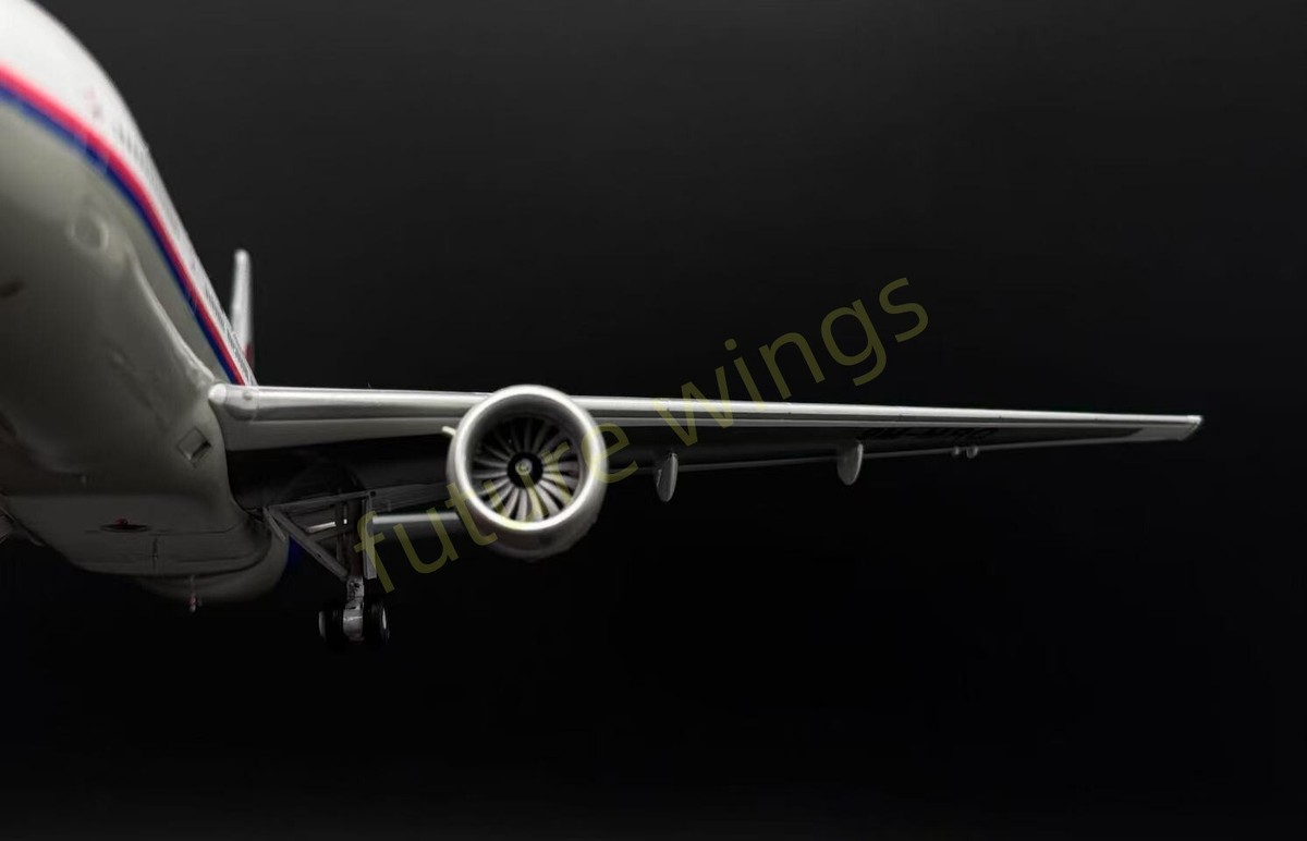 JC Wings 1/200 マレーシア航空 B777-200ER 9M-MRQ JC Wings 1/200 マレーシア航空 B777-200ER 9M-MRQ