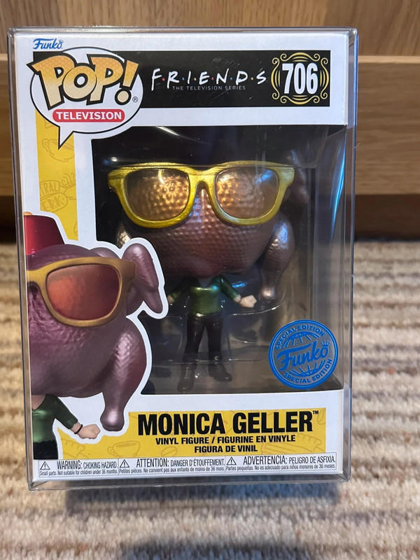 Monica Geller Friends Turkey Head Special Edition Funko Pop 706