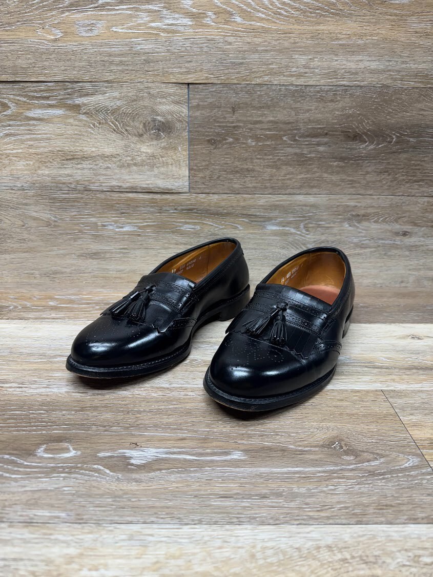 Allen Edmonds Bridgeton Black Leather Tassel Loafers Men display picture 2