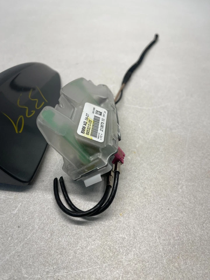 BMW 750LI E66 2006-2008 OEM TECHO SUPERIOR ALETA DE TIBURÓN RADIO ANTENA CUBIERTA EMBELLECEDOR 06-08 Foto 4 de 4