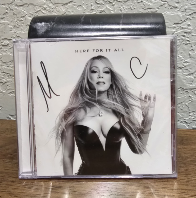 Mariah Carey GOLD特典グッズ 2025JAPANツアー オマケ付 MARIAH CAREY SIGNED AUTOGRAPHED 2025 HERE FOR IT ALL SIGNED CD