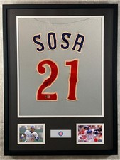Sammy Sosa Signed Jersey Framed W/ Beckett BAS COA Chicago Cubs Gray Auto