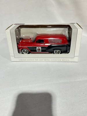 International Harvester 1954 Chevy Panel Wagon By Speccast 1/24th Scale
