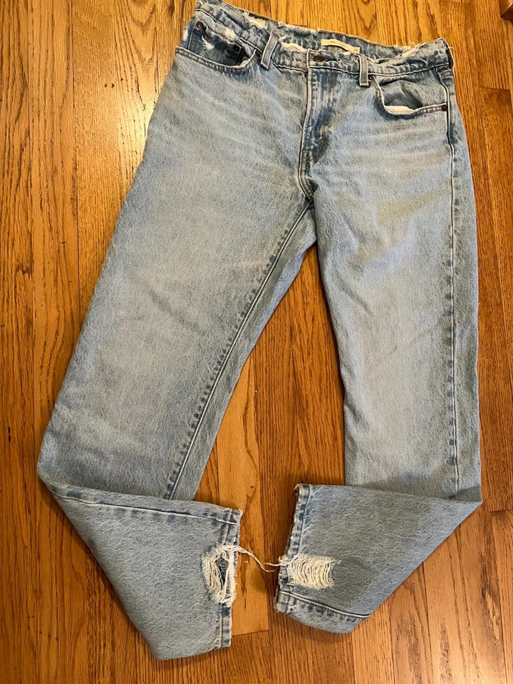 Pantalones de mezclilla rectos Levi's Premium Middy para mujer talla 29 hechos en fábrica deshilachados Foto 4 de 4