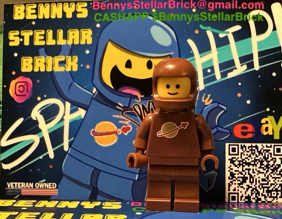 LEGO Classic Spaceman Lot Of 3 Orange Light Grey And Brown - Image 2 of 3