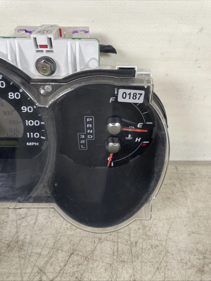 Cuadro de instrumentos Speedo 83800-3G500-B Toyota 4Runner SR5 2003-2005 4x4 Foto 4 de 4