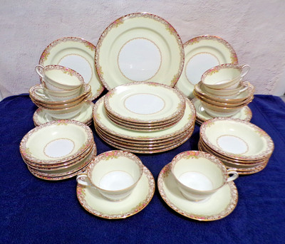 Noritake Harmony #3906 Gold Trim Made Occupied Japan Dinnerware Service for 6