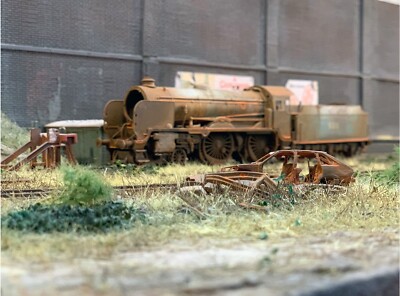 Spur O Lokomotive: Schrottplatz Südbahn Schulklasse. Ref K4A