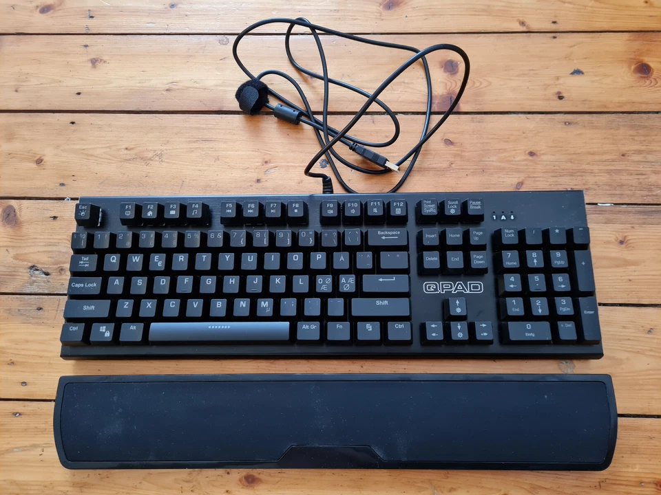 QPAD MK-30, Pro Gaming Keyboard, skandinavisches Layout (nordic) - Bild 4 von 4
