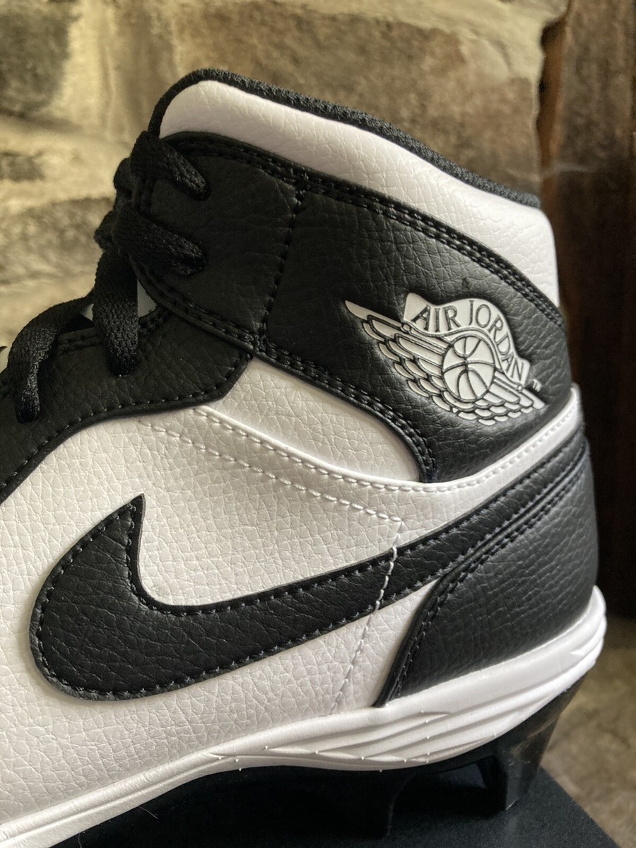 Nike Air Jordan 1 Mid TD White Black Panda Football Cleat  display picture 1