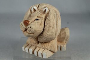 Rinconada Classic #17 Regal 'Lion' Beautiful & Retired In Rinconada Box!