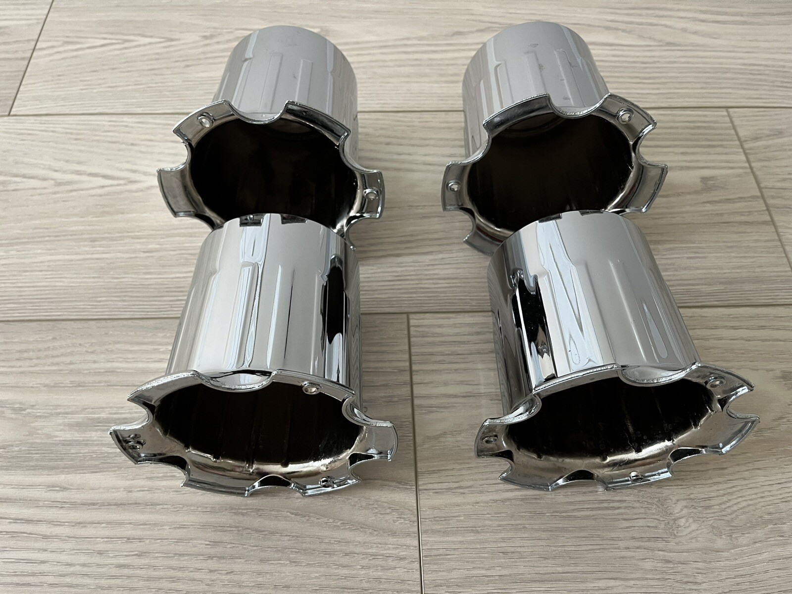 8091 Jeep Grand Wagoneer SJ Center Caps w/ Jeep Logo OEM 5361652 3 NOS