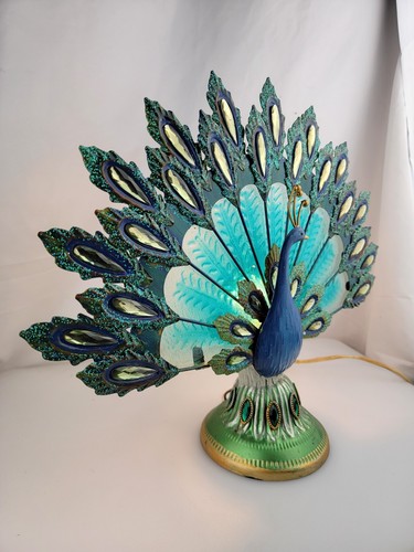 GLASS AND TIN METAL COLORFUL ๐ฆ PEACOCK BIRD TABLE LAMP - Picture 11 of 18