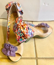 POETIC LICENSE by IRREGULAR CHOICE Cutie Pie Flower Bow Back Women Shoe 38½ US 8