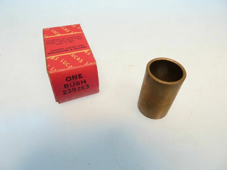 Кронштейн втулки генератора CE Lucas подходит для Rover 75 Austin Healey 3000 и Jaguar 2.4 - Изображение 2 из 3