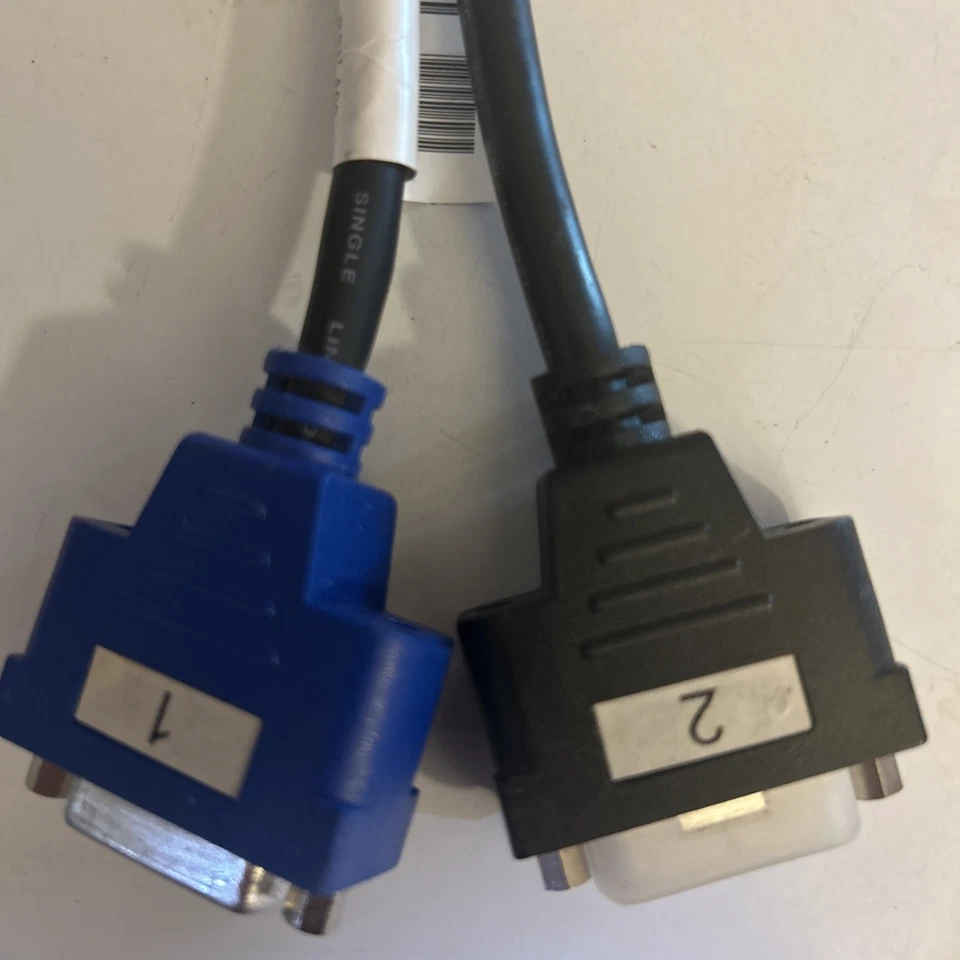 Cable Molex CN-04E889-31221-2AN-0021 DP/N 04E889 REV A00 EVC a doble DVI-D Foto 2 de 4