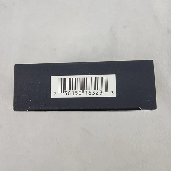 Laura Mercier Translucent Pressed Setting Powder Medium Deep 0.3 oz - Image 2 of 4