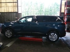 Pare-choc avant Peugeot 5008