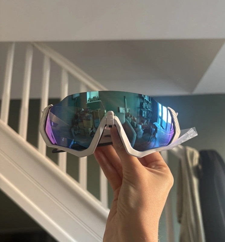 OAKLEY FLIGHT JACKET OO9401-0237 MATTE WHITE PRIZM SAPPHIRE SUNGLASSES + CASE
