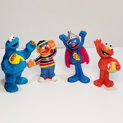 Vintage Sesame Street Lot Figure Ernie, Super Grover, Elmo, Cookie Monster