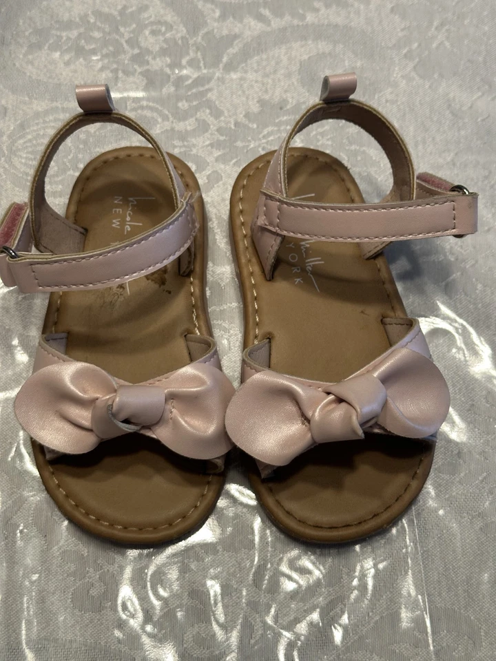 Bebé Niño Niñas Talla 6 Nicole Miller Nueva York Rosa Nudo Arco Sandalias Zapatos Foto 2 de 4
