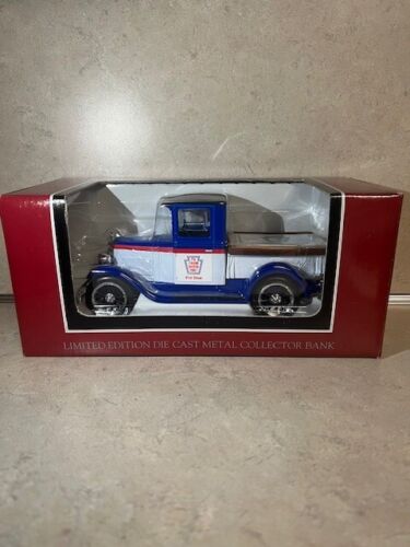 Liberty Classics 1928 Chevrolet Pickup Truck Pennsylvania Farm 91st Show Bank