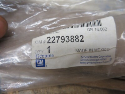 Par De Escobillas Limpiaparabrisas OEM GM | 22 Pulgadas | Pieza Original 22793882 | Lado Izquierdo | Nuevo
