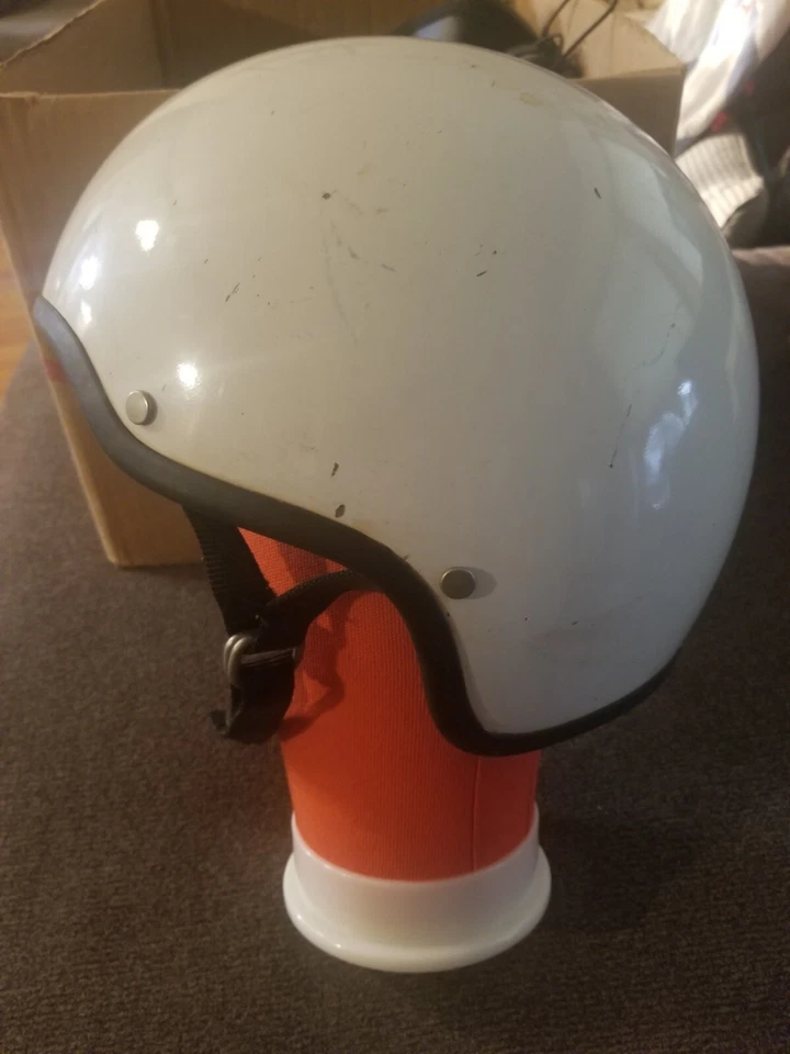 Medio casco corto vintage Bell Toptex blanco moto talla 7 1/2. Años 60 Foto 4 de 4