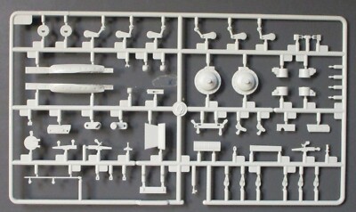 Trumpeter 1/35th Scale Russian T-72B MBT - Parts Lot B1 from Kit No. 05598