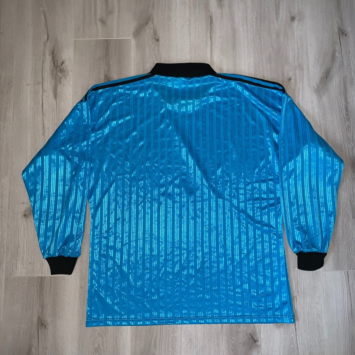 ウェア 2000s ADIDAS football goalkeeper shirt s-l1200.jpg