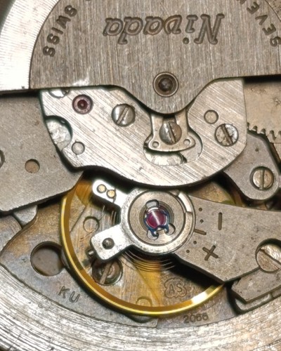 GENT´S VINTAGE NIVADA F77 AUTOMATIC WATCH ORANGE DIAL AS. 2066 MOVEMENT - Picture 16 of 16