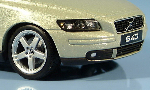wonderful diecast-PR-modelcar 1/43 VOLVO S40 Saloon 2003 - silvergreen metallic - Picture 3 of 4