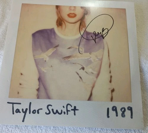 Taylor Swift 1989 - 2LP Vinyl Record Signed - Autographed Rare