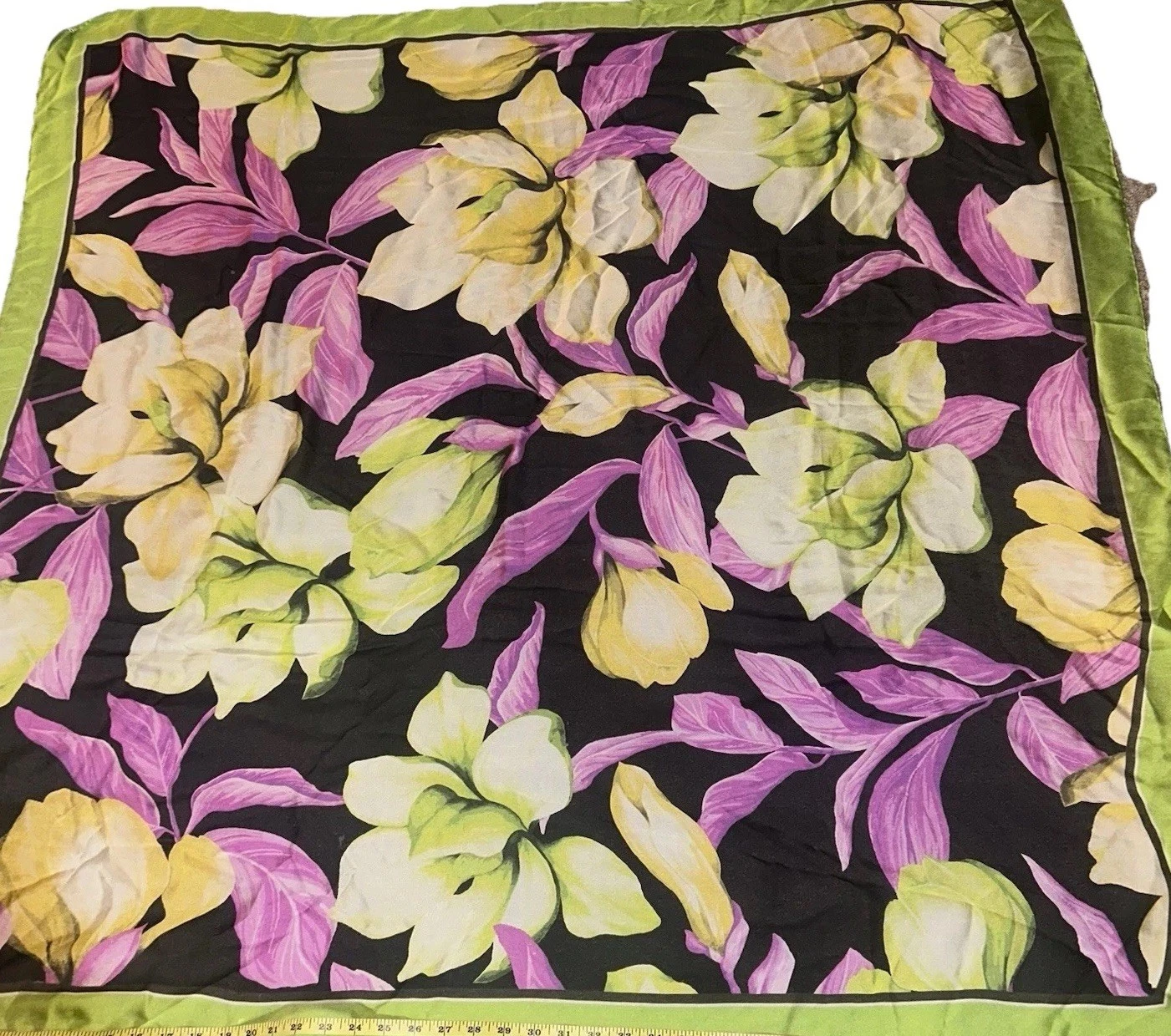 Italo Ferretti LARGE Sartorial 💯 % silk Scarf 140cmx140 cm, handmade Italy.
