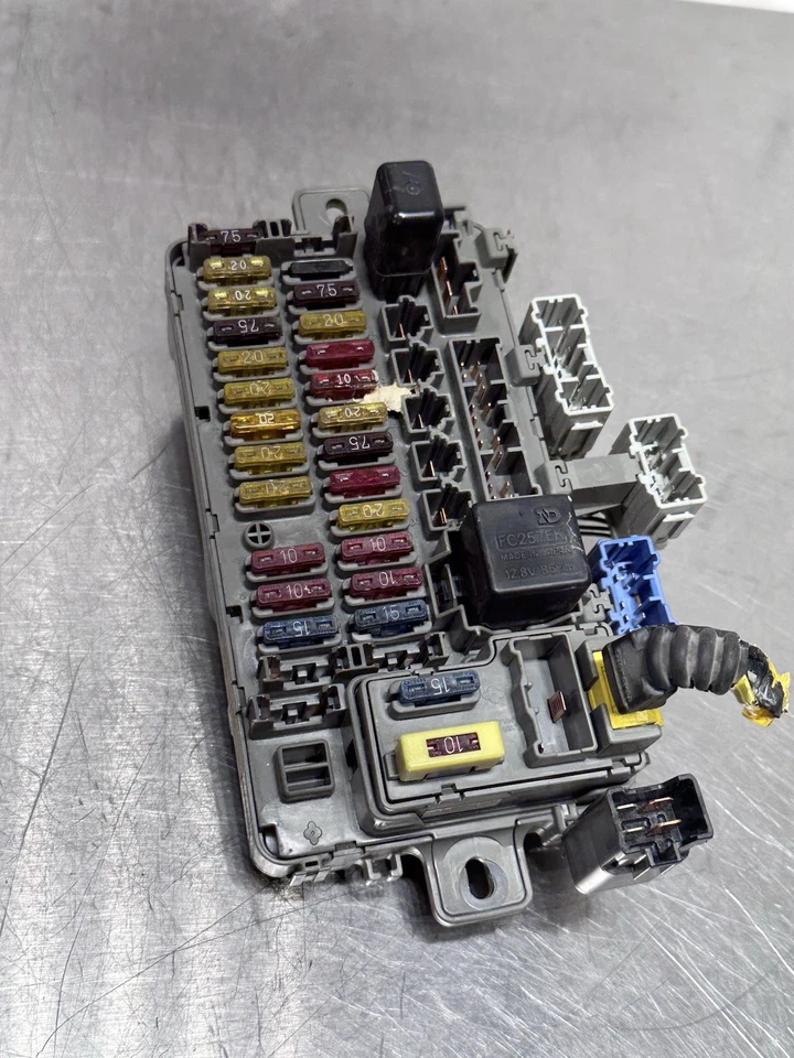 Honda Civic LX EX 1992-1995 caja de fusibles interior módulo OEM 38600-SR3-A122-M1 Foto 2 de 4