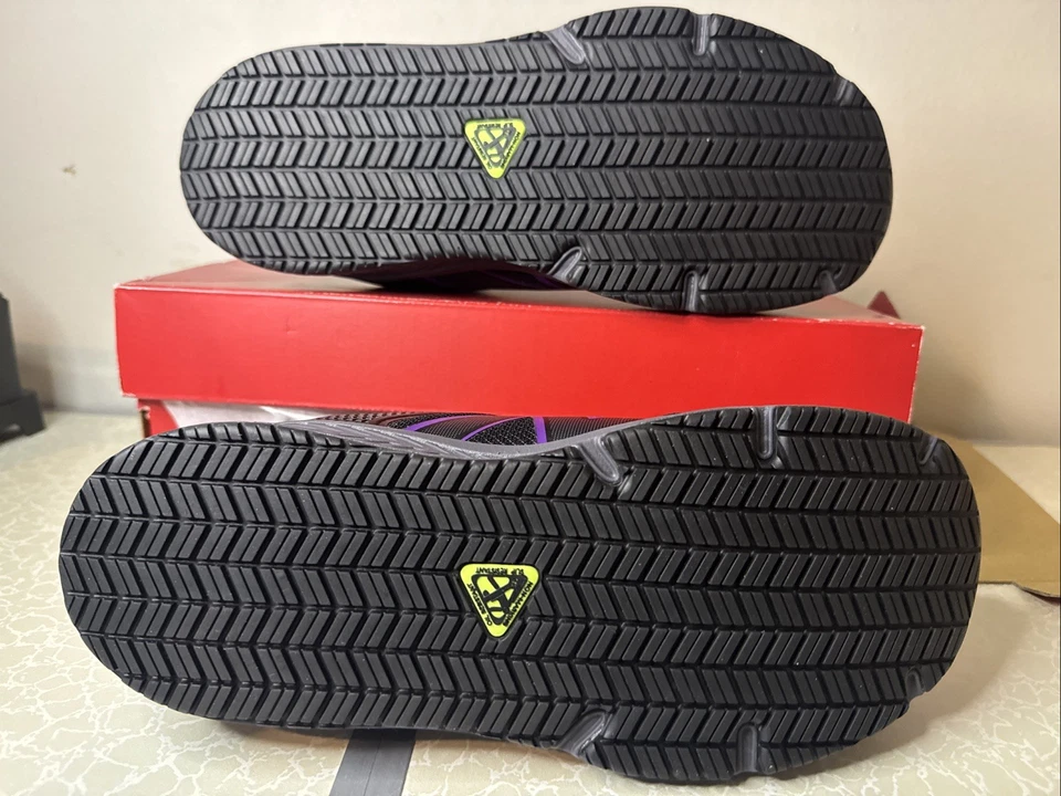 New Balance Evolve WIDEVOLBL Women's US Size 9 Industrial Work Shoe Hard Toe - Image 4 of 4