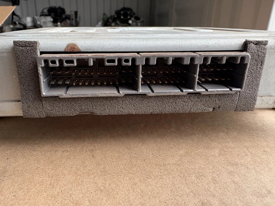 Módulo de control de transmisión 99-02 Misutsubishi Fuso 86410-4310 TCM TCU OEM probado Foto 2 de 3