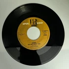 Vinyl 45 RPM Record - Queen We Will Rock You / We Are The Champions