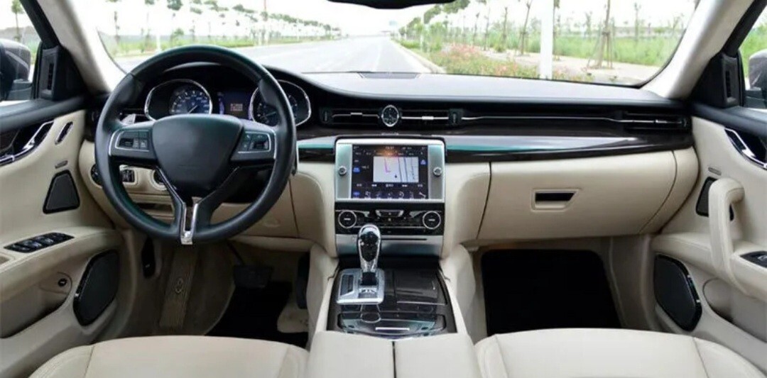 Maserati Quattroporte Sq4 Alcantera Suede Dash Mat 2013-2021  Free Shipping
