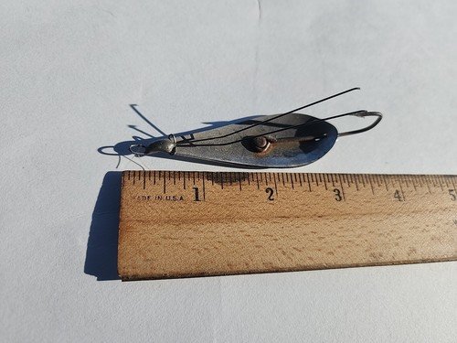 Esca da Pesca Vintage Cucchiaio Senza Erbacce Senza Marca 3" Attacco Lungo Casting - Foto 7 di 7