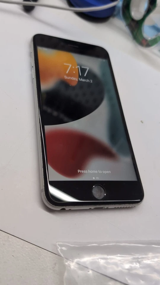 APPLE iPhone 6S Plus 64GB Silver Schermo Nero *LEGGI BENE* - Immagine 3 di 4