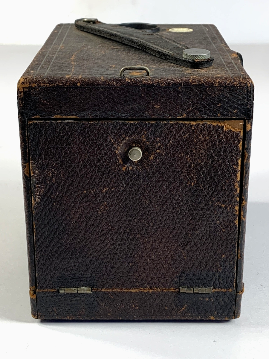 Western Camera: Magazin Cyclone No.3 Price Guide: estimate a camera value
