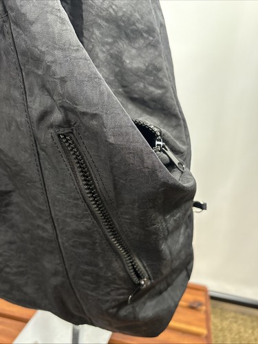 Gaiam Yoga Knapsack Single Strap Backpack Tote Bag Black Pockets Crossbody T95 - Picture 10 of 13