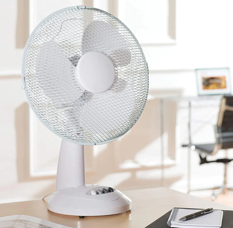 OFFER 9 Inch 23W Air Cooling Oscillating Table Desk Fan Home Office 2 ...
