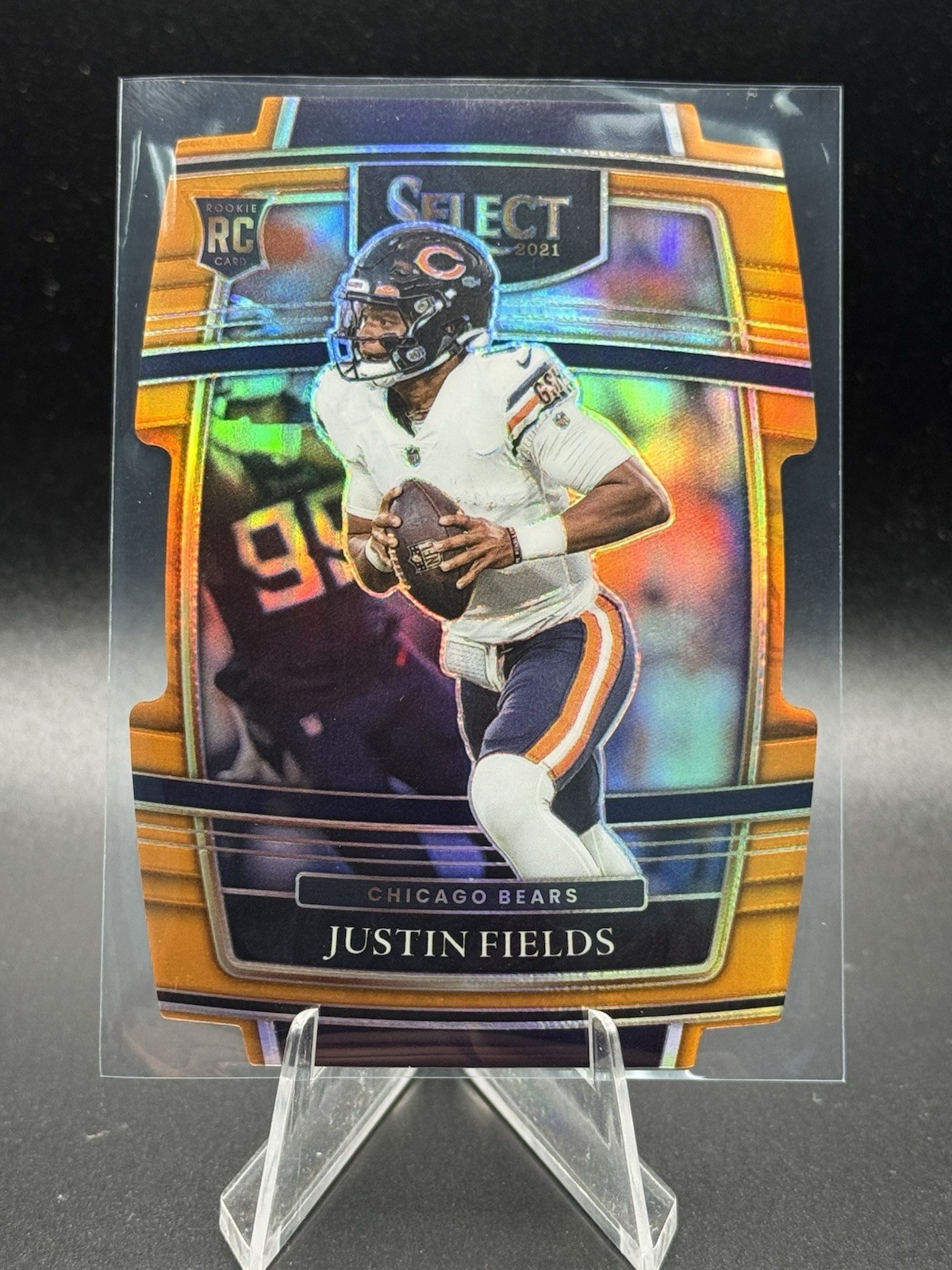 2021 Panini Select Justin Fields Rookie Concourse Orange Die Cut #'d /249 (RC)