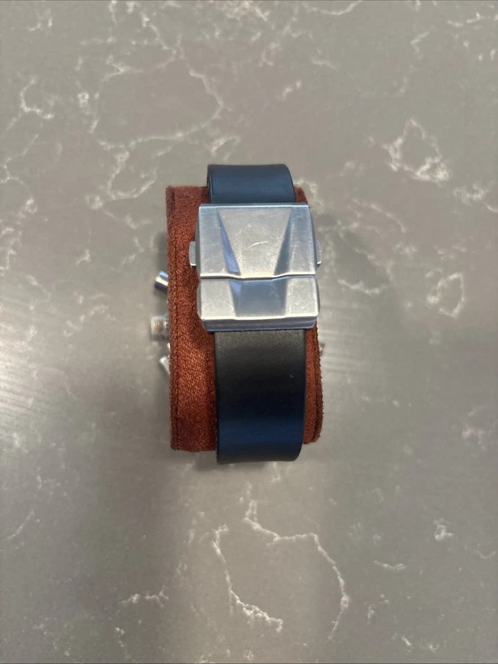 OAKLEY 12 GAUGE MEN'S WATCH Swiss Stainless Chronograph w/ White Dial - Image 3 of 4