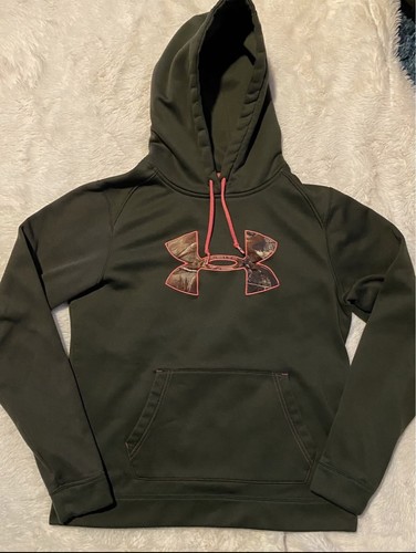 Womens UNDER ARMOUR Real Tree Camo 