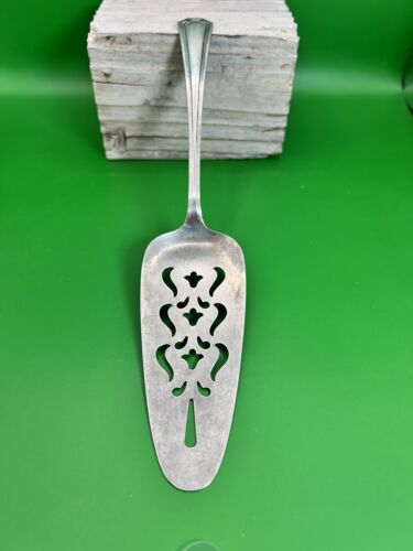 Antique National Silver Company Cake or Pie Server - Picture 1 of 6