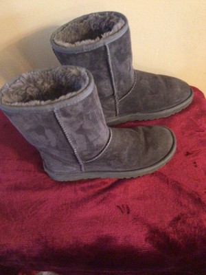 black slip on sandals