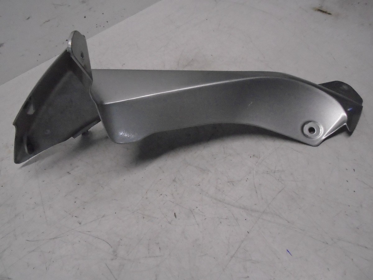 きとく 2008 SUZUKI GSXR 600 750 OEM RIGHT UPPER COWL 94672-37H0 | eBay